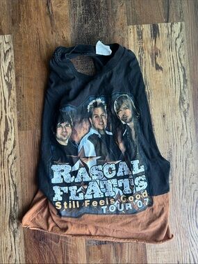 Rascal Flatts Vintage Tour-Style Black & Brown muscle Tank Top with open back